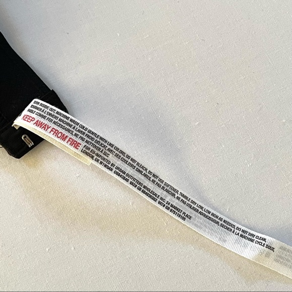 Free People Printed Practice Makes Perfect Sports Bra Crossback Black Combo NWT - Picture 14 of 16